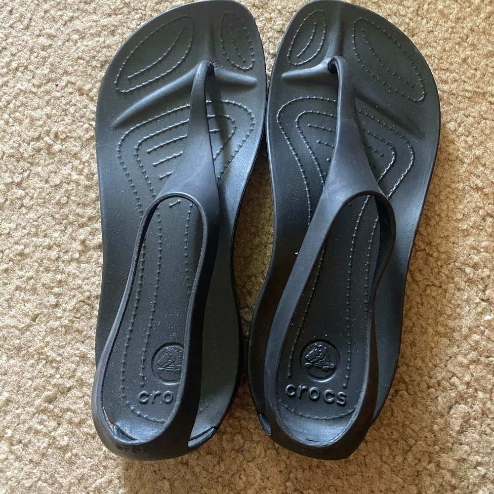 Black croc sexi flip sandals